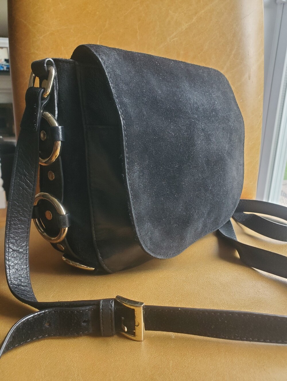 Marciano By GUESS Vintage Black Leather & Suede Crossbody Messenger Saddle Bag